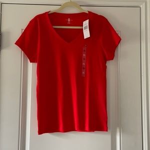 NWT Tommy Hilfiger T-Shirt